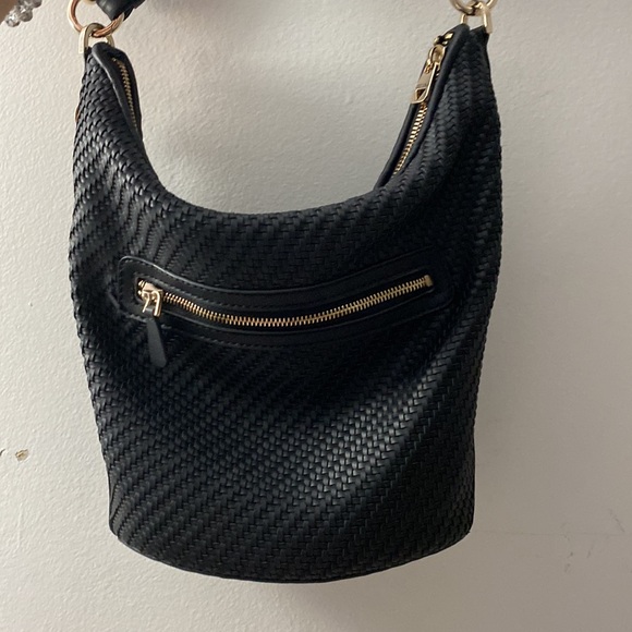 Guess | Faux Leather Hand Bag - Picture 6 of 14